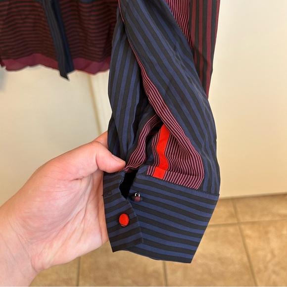 Joie Blue and Red Long Sleeve Ishana Buttoned Blouse Women’s Medium - Picture 5 of 8